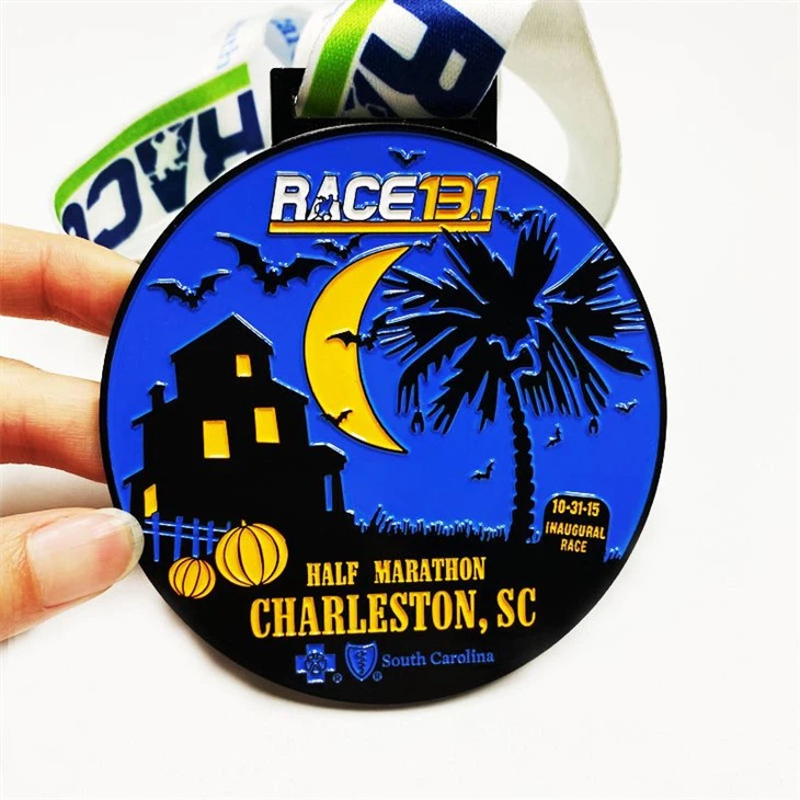 Metallic Running Medal For Marathon Sport Event